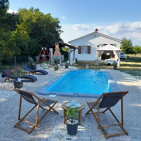 Kuca Za Odmor Natura Sisan Exterior photo
